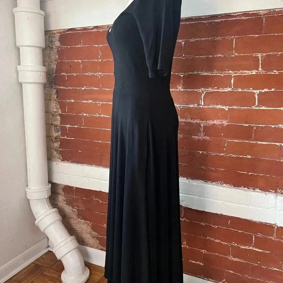 Reformation Jeans Black Scoop Neck Midi Dress Elbow Sleeve Stretch Fit and Flare - Picture 3 of 11